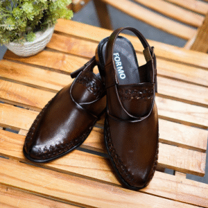 Classic brown leather Peshawari chappal